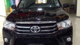 NEW TOYOTA HILUX 4X2 E M/T 2018