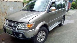 Isuzu Sportivo 2010 MT Gray SUV For Sale 