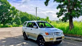 Isuzu XUV 2.5 Fuel Injected For Sale 