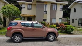 For sale Isuzu MU-X LS Manual 2015 Diesel For Sale 
