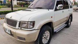  Isuzu Trooper Skyroof 2003 AT White For Sale 