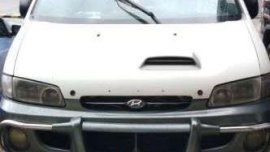 Hyundai Starex 1998 White For Sale 