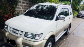  Isuzu Crosswind 2004 For sale