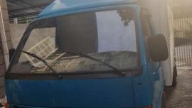 Isuzu ELF Truck for sale