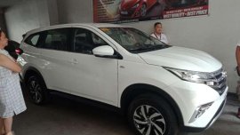 2018 Toyota Rush 1.5 E AT FOR SALE