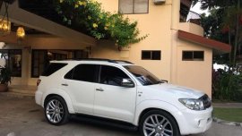 Toyota Fortuner 2009 Automatic 4x2 D4d