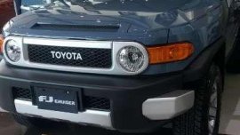 2018 TOYOTA FJ Cruiser 4x4 4.0 AT 260K ALL IN RAINY DAY PROMO