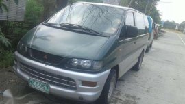 Like new Mitsubishi Spacegear for sale