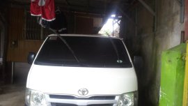 toyota commuter d4d white for sale 
