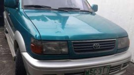 Toyota Revo 2001 Gas FOR SALE