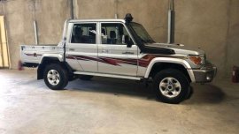 Brand New Toyota Land Cruiser LC79 V8 TDI ( Rover FJ 4x4 Jeep diesel )