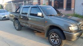 Isuzu Fuego 2000 for sale