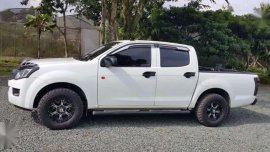 Rush! 2015 Isuzu Dmax MT LT