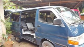 Toyota hiace commuter van