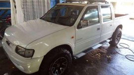Isuzu Fuego 2000 for sale