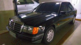 1990 Mercedes Benz 200E