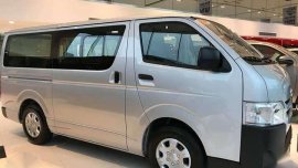 2018 Toyota HIACE Commuter BiG Discount More Freebies