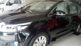 KIA Grand Carnival 11 Seaters AT Gold
