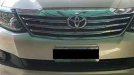Toyota fortuner 2014 manual 4x2 personal car