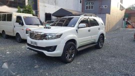 2014 TOYOTA Fortuner g automatic diesel