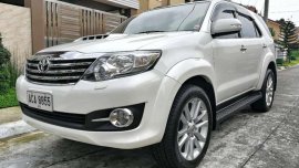 Toyota Fortuner V 4X4 2015 for sale 