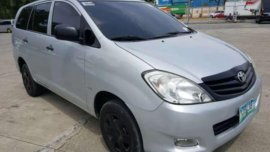 For Sale: TOYOTA Innova 2009 2.0J (Manual) Gasoline