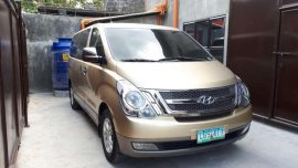 Fresh Rush 2010 Hyundai Grand Starex VGT GOLD High End