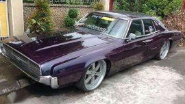 Ford Thunderbird Model 1967 Vintage Classic Car
