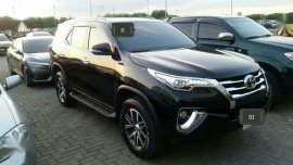 2016 Toyota Fortuner v top of the line 
