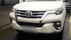 Toyota Fortuner V 2016 Top of the line 4X4 limited edition