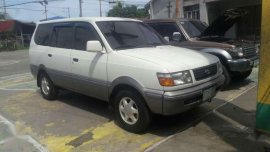 Toyota Revo manual 2000 model