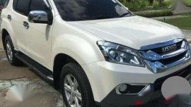 2015 Isuzu Mux 2.5LSA automatic FOR SALE