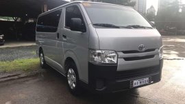 2017 Toyota HiAce commuter dsl manual 