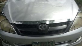 FOR SALE Toyota Innova 2006 j
