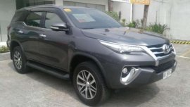 2016 TOYOTA Fortuner V 4x2 DSL AT FOR SALE
