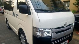 Toyota Hi Ace Commuter 2015 model 