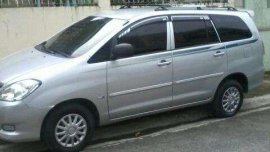 FOR SALE TOYOTA Innova J 2010 diesel