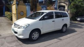 Toyota Innova J 2011 FOR SALE