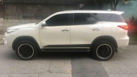 Fortuner V 2016 model Top of d line