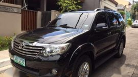 2013 TOYOTA Fortuner G 38t kms only GAS