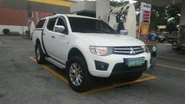 2011 Mitsubishi Strada for sale 