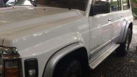 Nissan Patrol Safari Executive Series 1998 (WHITE)