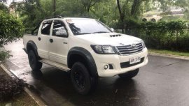 Forsale 2014 Toyota Hilux G
