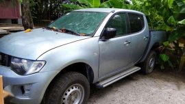 Mitsubishi Strada 2013 GLX 4x4 for sale 