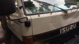 Isuzu Elf 6 Wheeler 16ft. Aluminum Van Wide