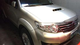 2014 Toyota Fortuner 2.5G 4x2 automatic diesel SILKY GOLD