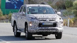 Mitsubishi Strada (Triton) 2019 facelift caught in Europe with new front face
