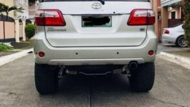 For sale Toyota Fortuner 3.0D4D 2010 Top of the Line V 4x4. ( Diesel)