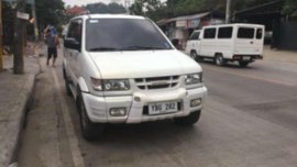 Isuzu Crosswind XUVi 2004 Limited Edition