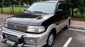 For sale Toyota Revo sr Diesel engine 2002 mdl
